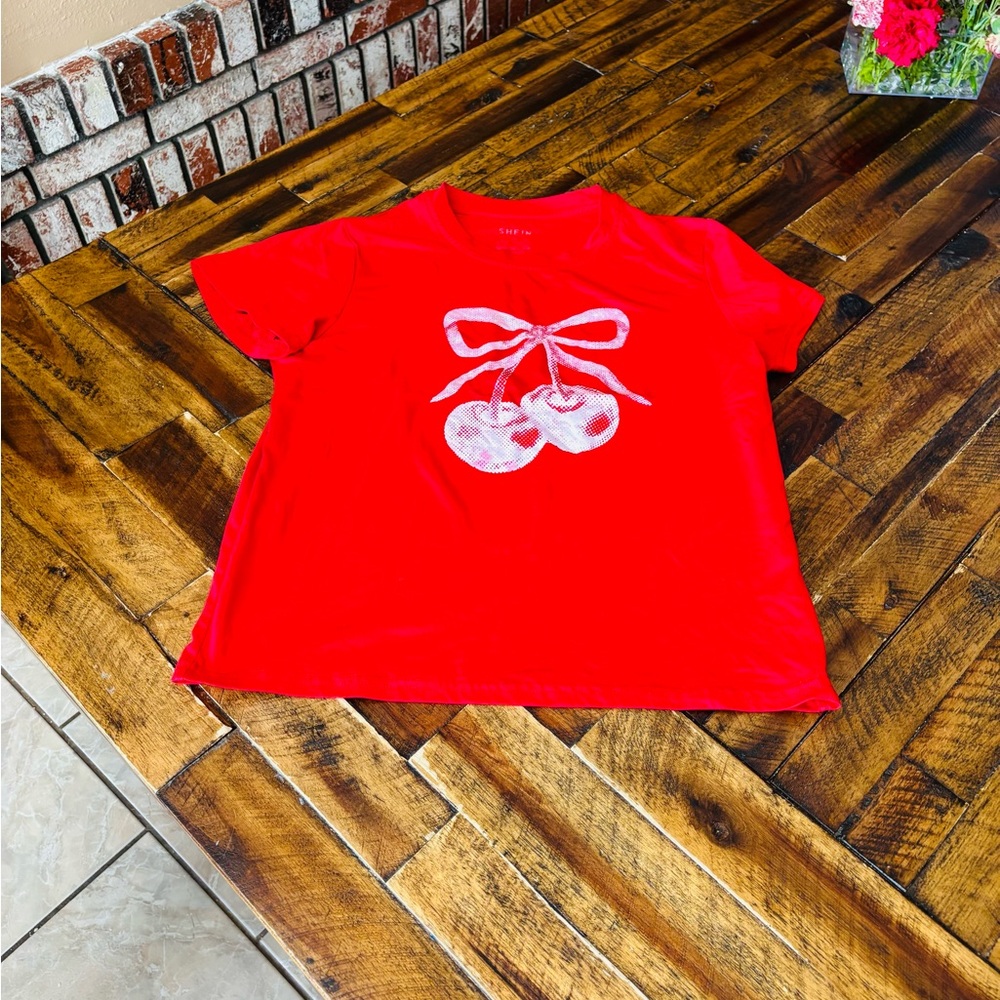 SHEIN Red Short Sleeve Tees Casual Collection